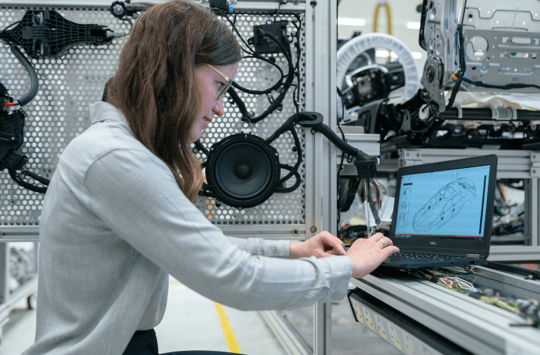 A woman doing his work as an engineer.