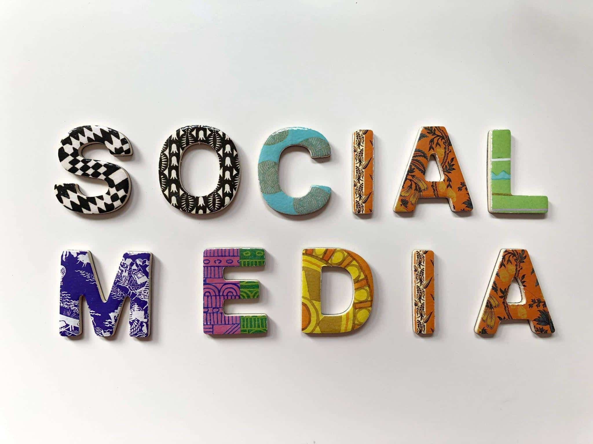 social media for job searching