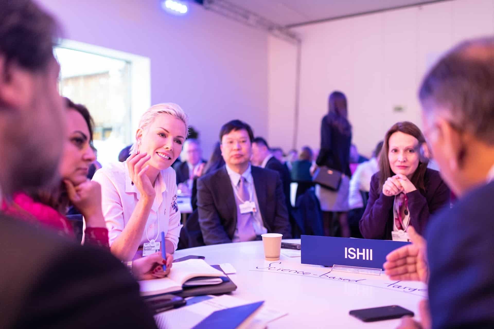 People gathering in a table.