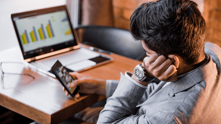 Work Is Slooooow Slow Day at Work? 12 Things to Do That Actually Pay Off | ZapResume