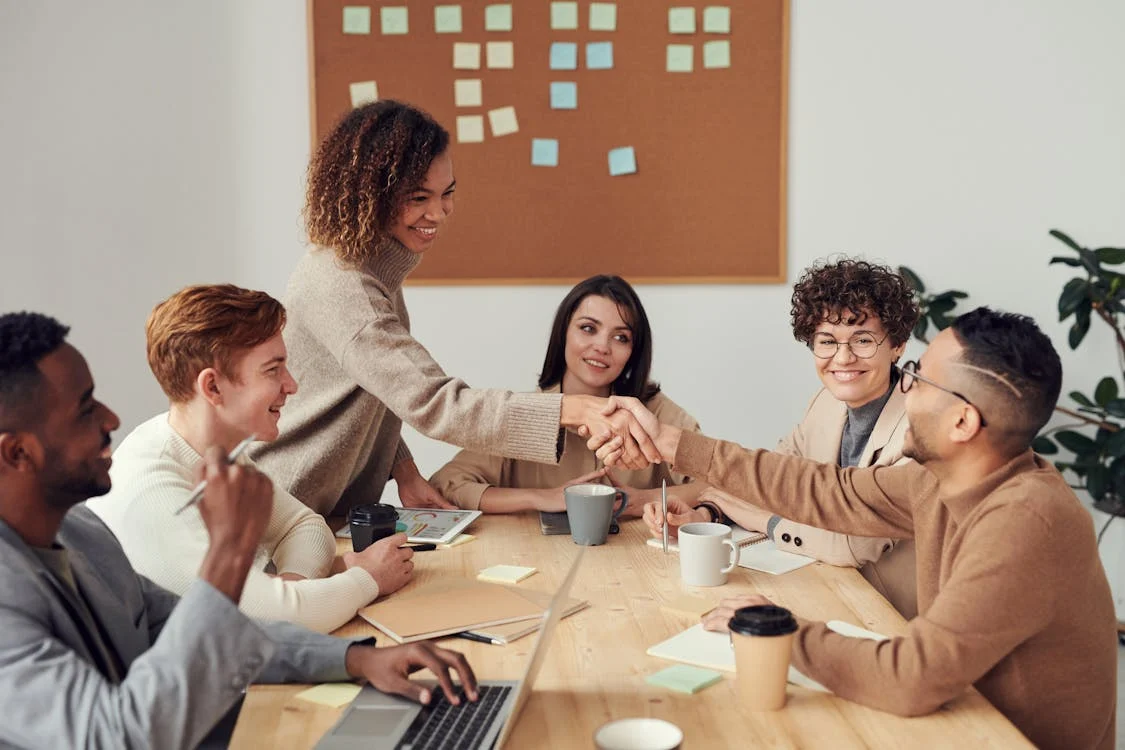 10 Expert Tips on How to Make a Great First Impression at Work