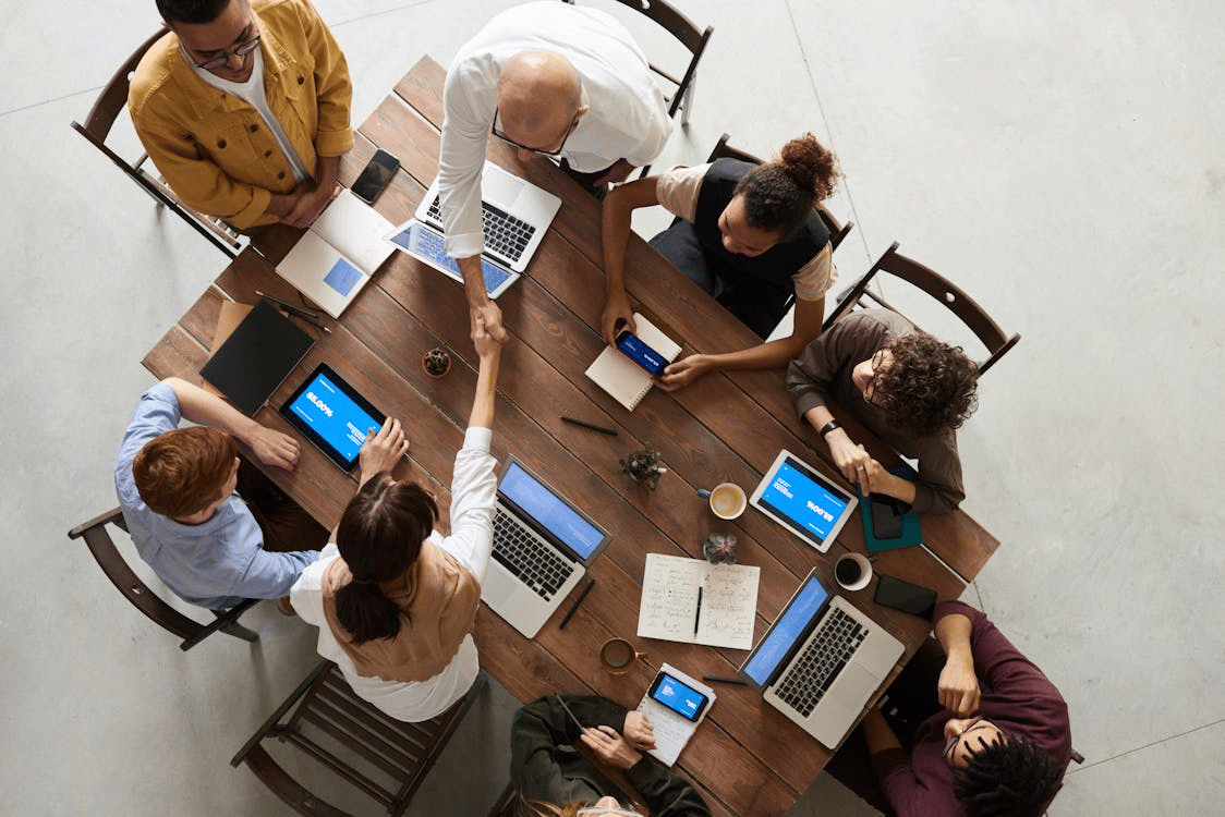 Practical Tips on How to Deal With Imposter Syndrome at Work